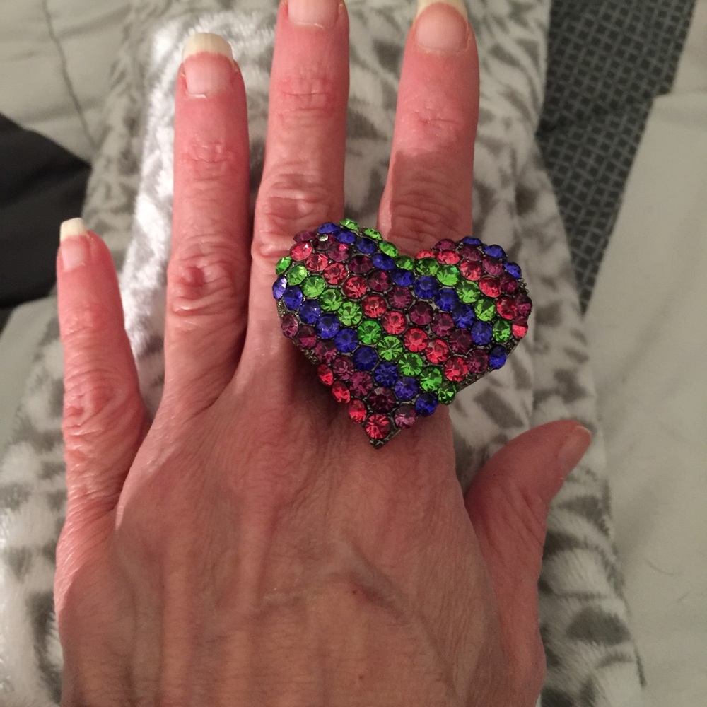 Multicolored Rhinestone Heart Ring - Picture 2 of 5